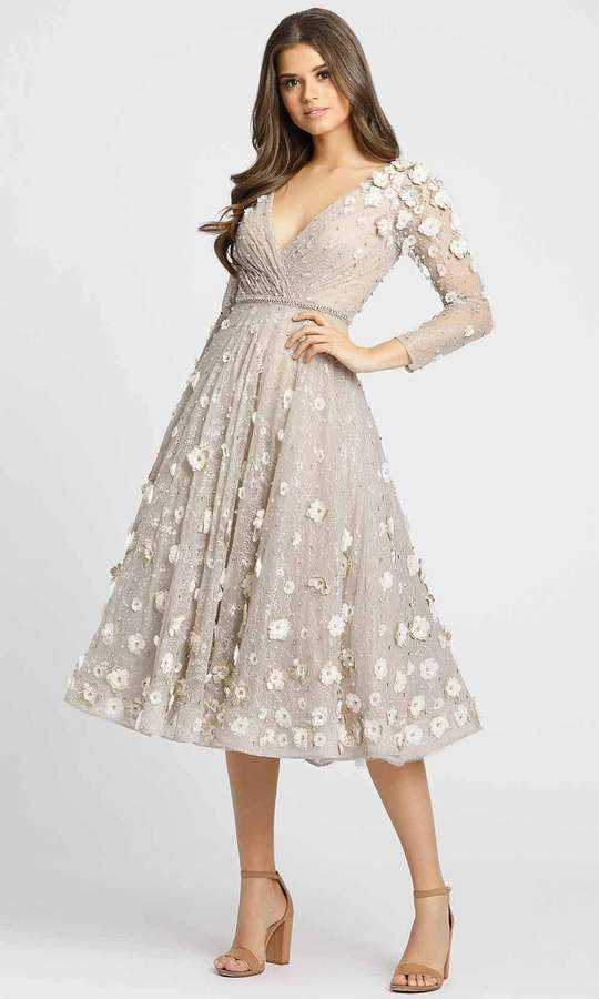 Mac Duggal, Mac Duggal - V Neckline 3D Floral Lace A-Line Dress 67387D - 1 pc Beige Blush In Size 6 Available